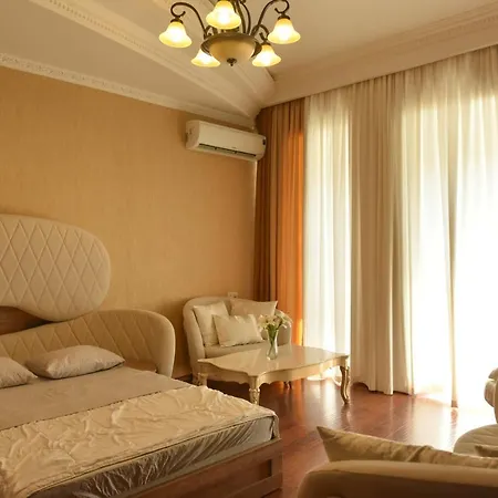 Apartment Elizabeth In Old Тбилиси Экстерьер фото